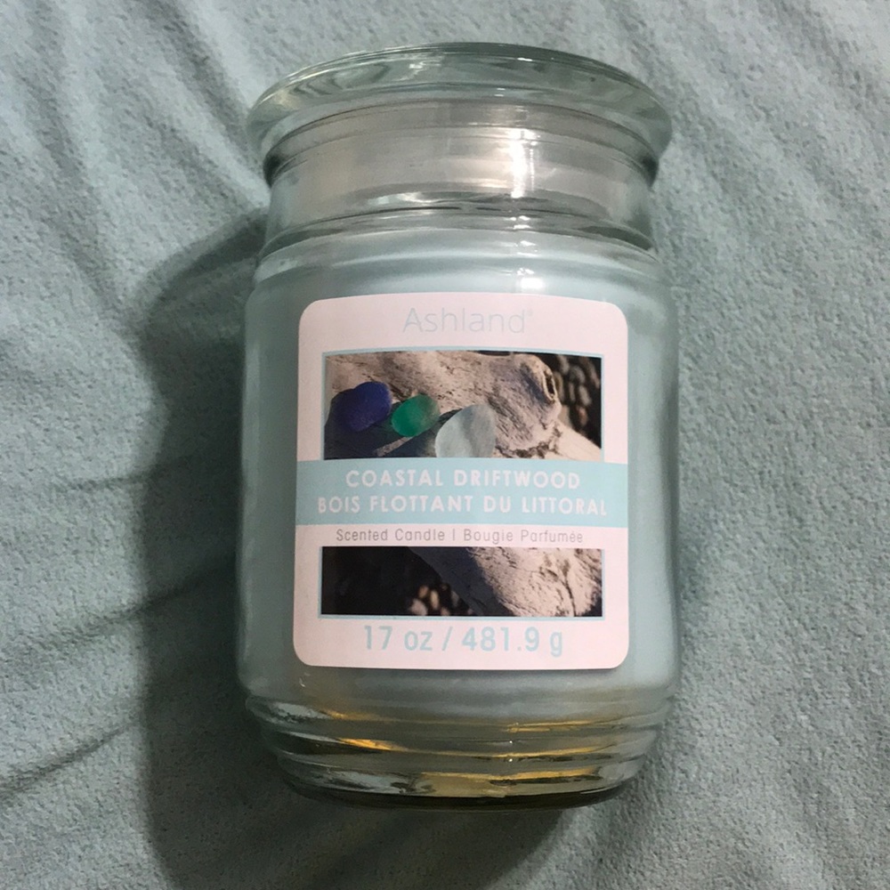 Coastal Driftwood large Candle 17oz